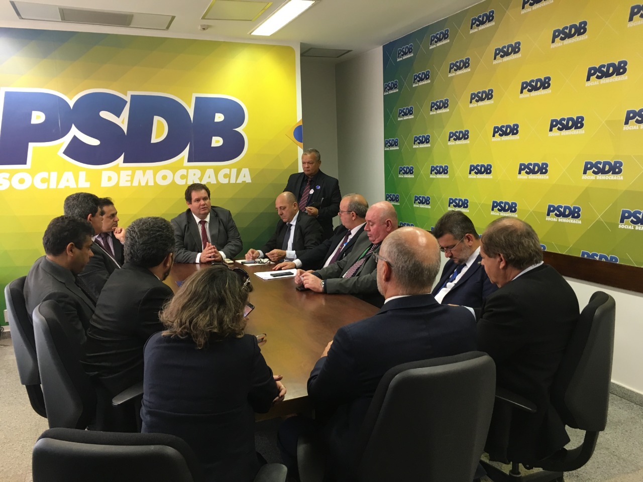 Wanderci Polaquini, presidente do Sindafep, conduz os debates no Senado Federal no primeiro dia de reuniões com demais entidades de todas as esferas do fisco no Brasil.